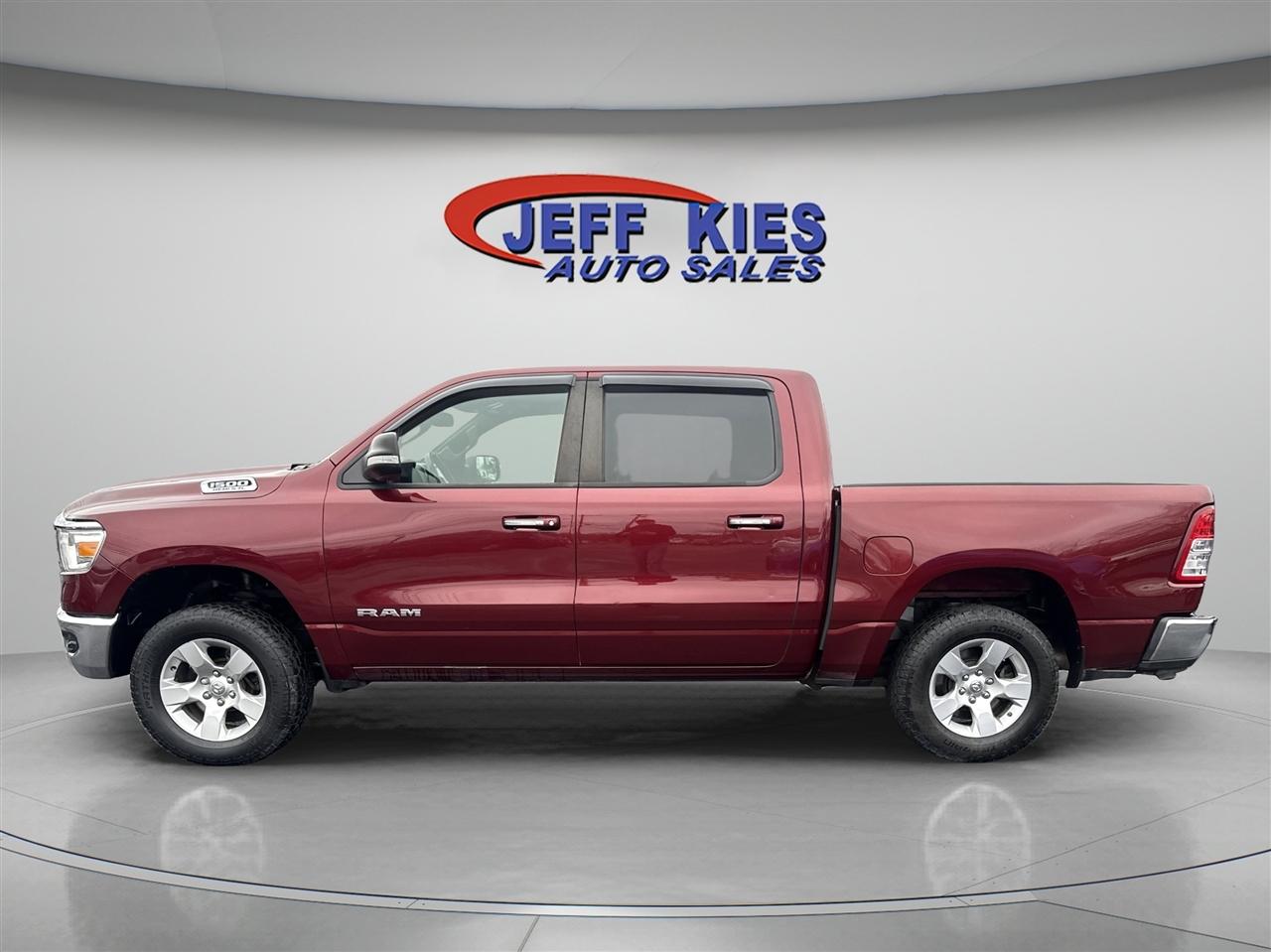 RAM 1500 Big Horn/Lone Star 4x4 Crew Cab 5'7" Box 2019