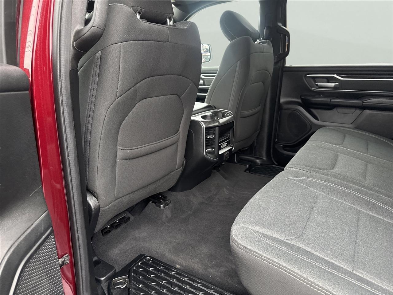 RAM 1500 Big Horn/Lone Star 4x4 Crew Cab 5'7" Box 2019