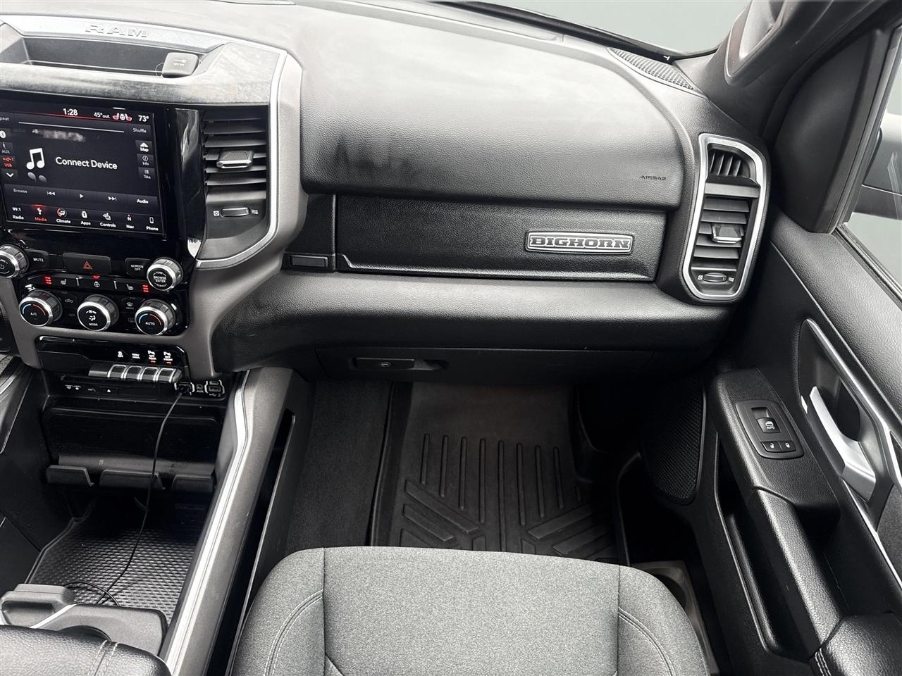 RAM 1500 Big Horn/Lone Star 4x4 Crew Cab 5'7" Box 2019