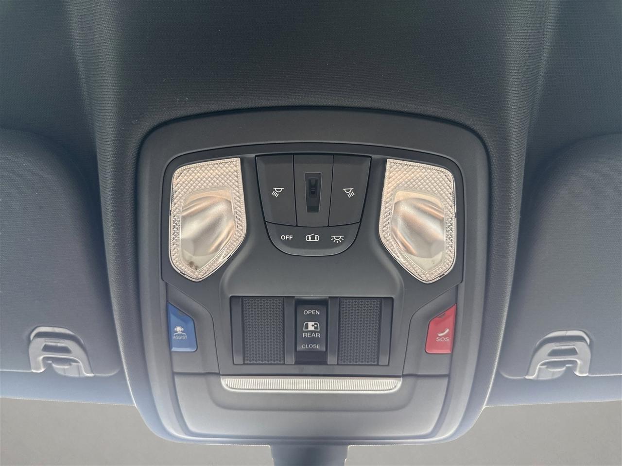 RAM 1500 Big Horn/Lone Star 4x4 Crew Cab 5'7" Box 2019