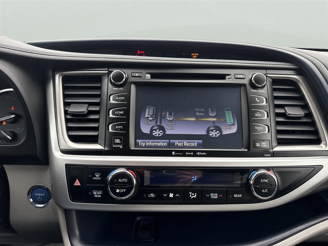 Toyota Highlander Hybrid Limited V6 AWD (Natl) 2019