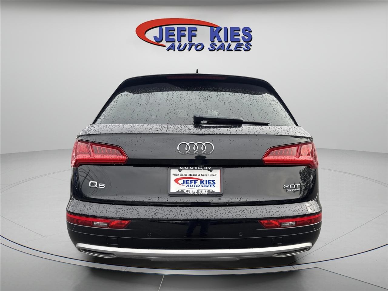 Audi Q5 2.0 TFSI Tech Premium Plus 2018