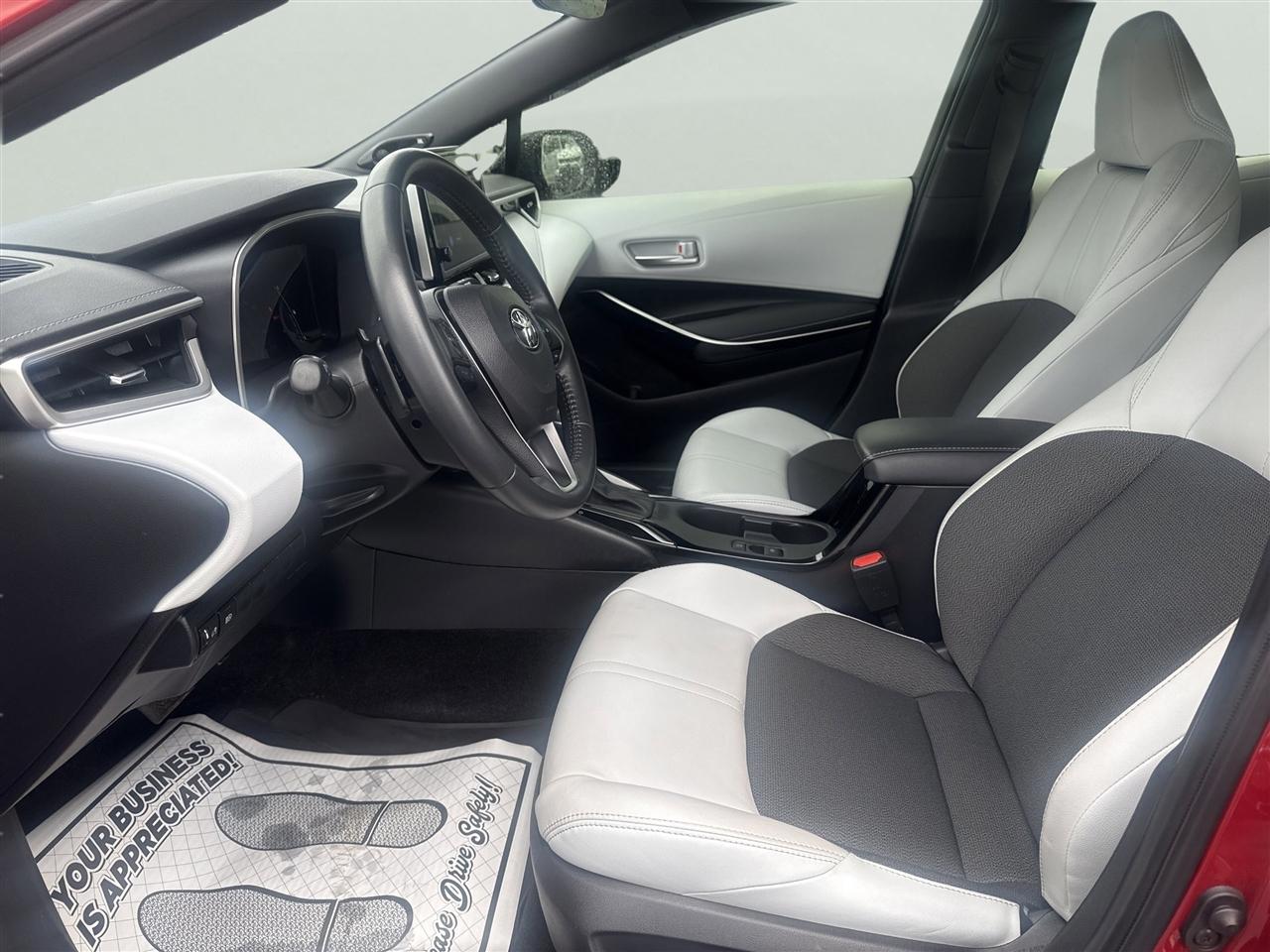 Toyota Corolla Hatchback XSE CVT (Natl) 2024