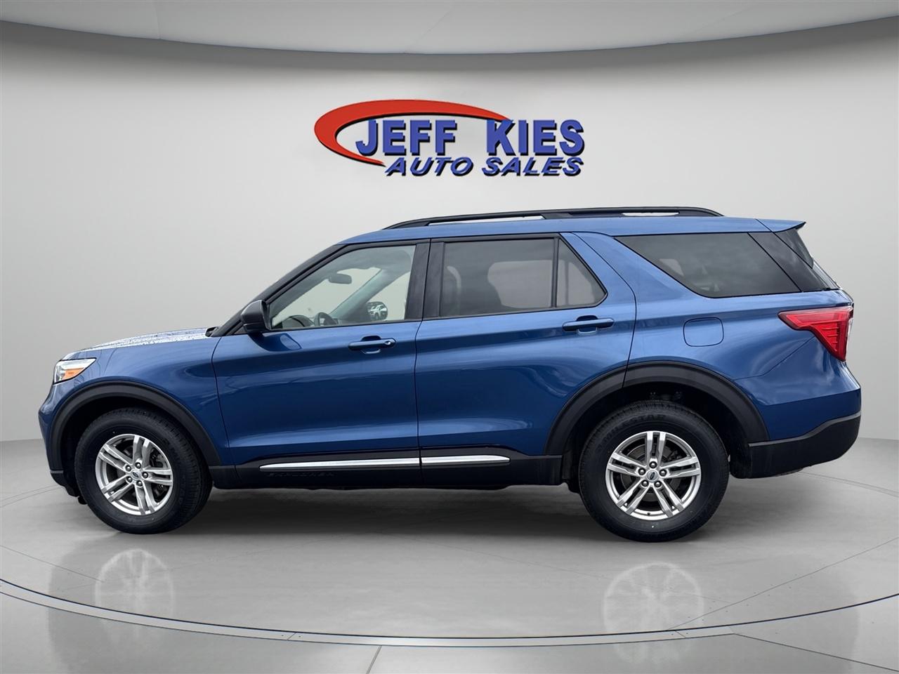 Ford Explorer XLT 4WD 2022