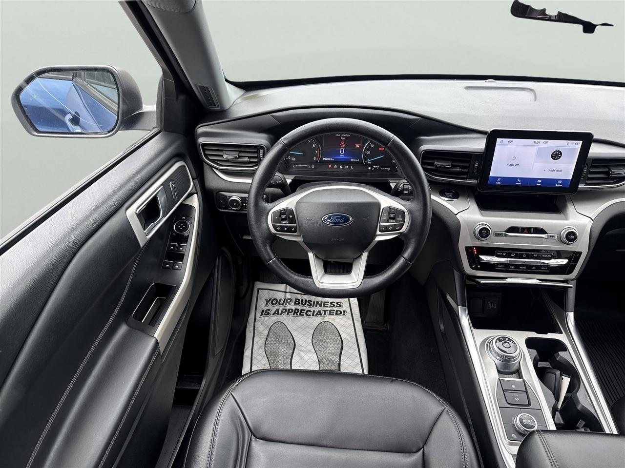 Ford Explorer XLT 4WD 2022