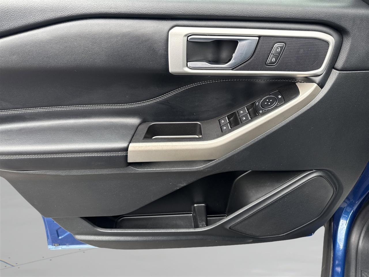 Ford Explorer XLT 4WD 2022