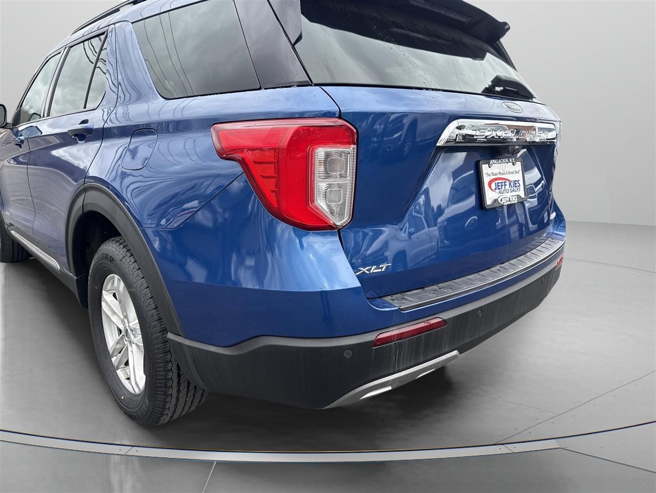 Ford Explorer XLT 4WD 2022