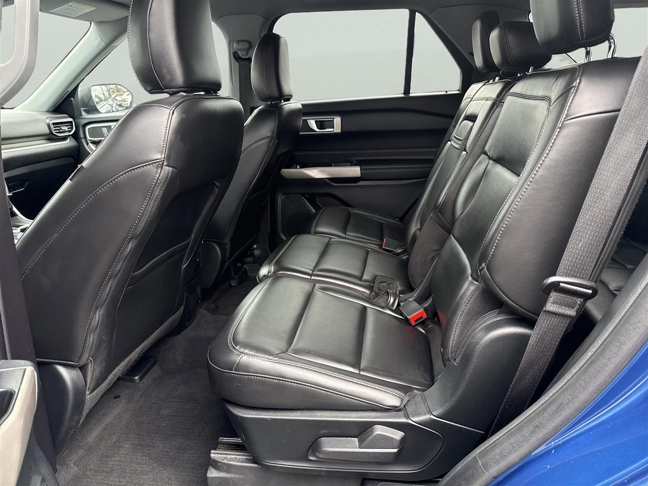 Ford Explorer XLT 4WD 2022