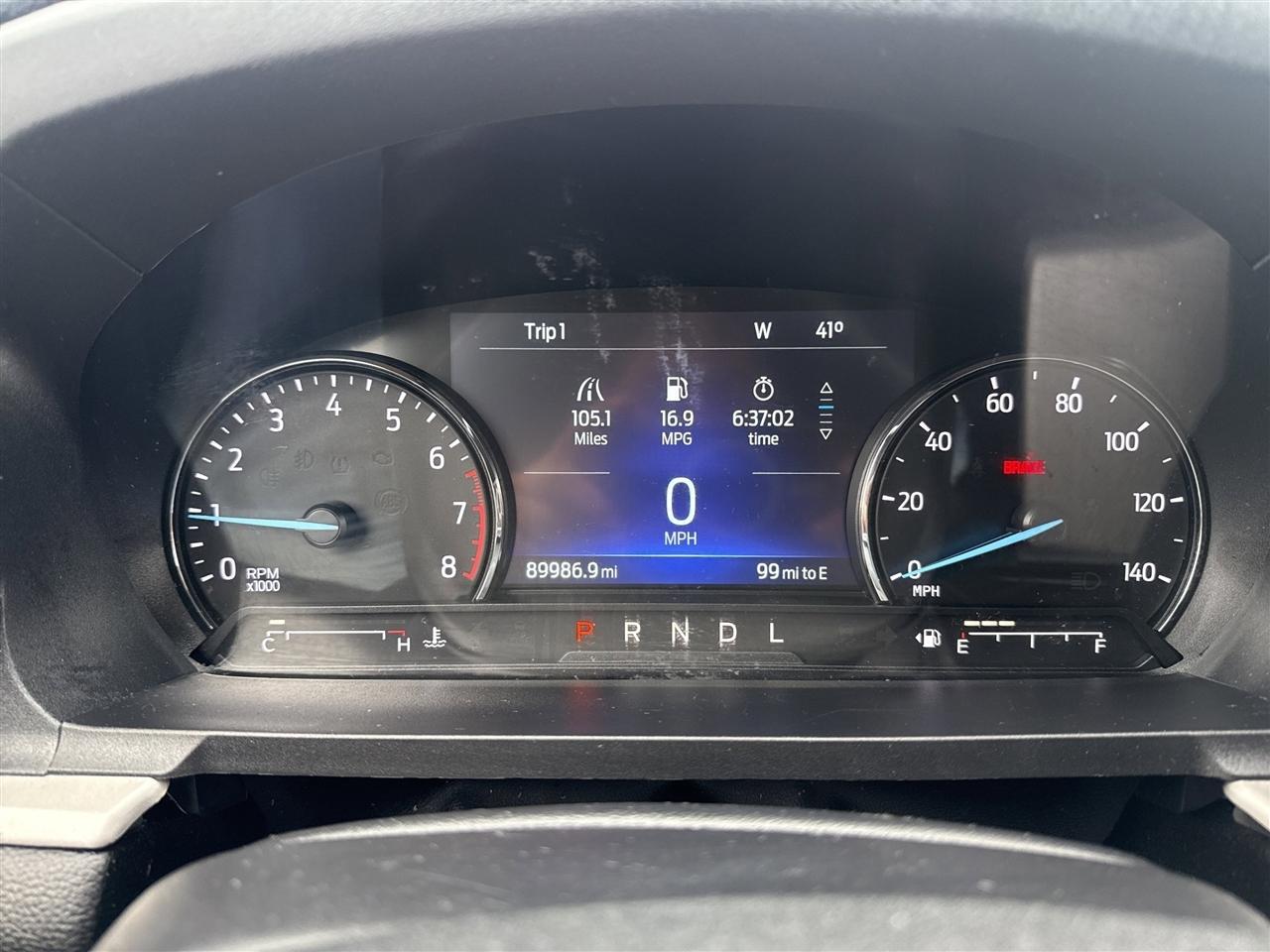 Ford Explorer XLT 4WD 2022