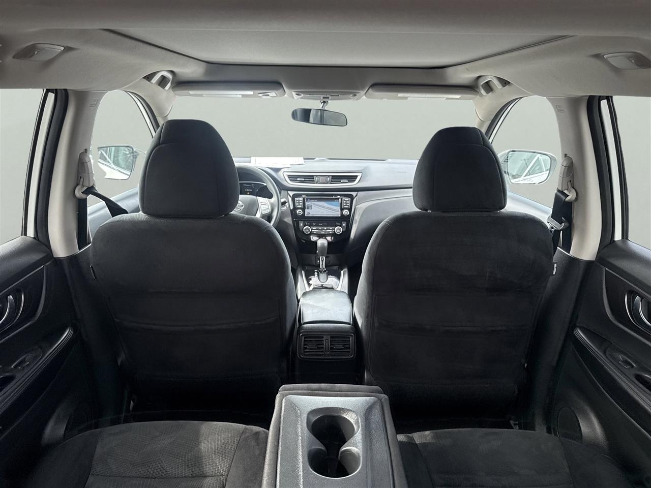 Nissan Rogue AWD 4dr SV 2016