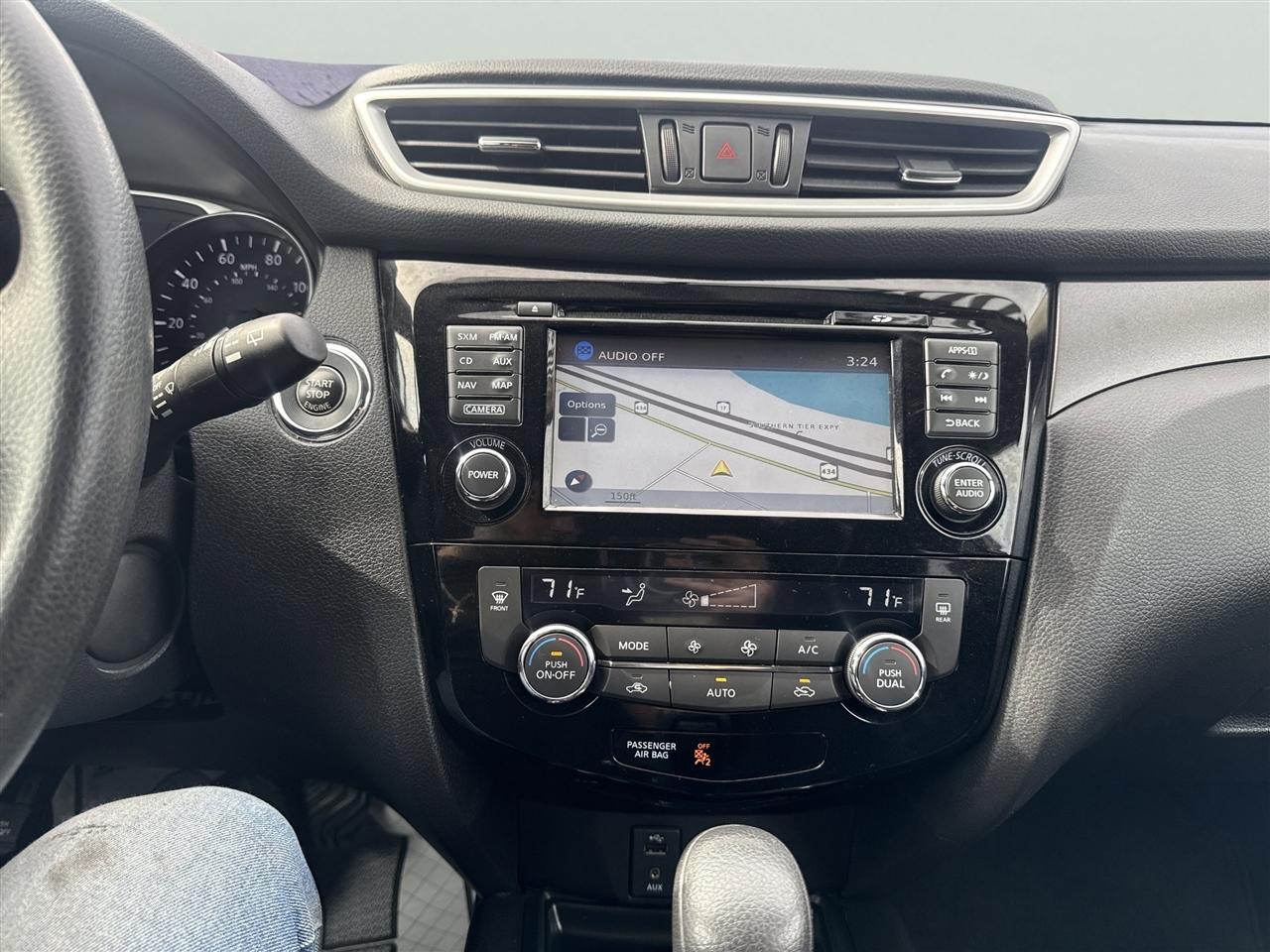 Nissan Rogue AWD 4dr SV 2016