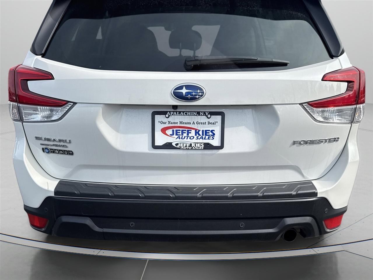 Subaru Forester Limited CVT 2021