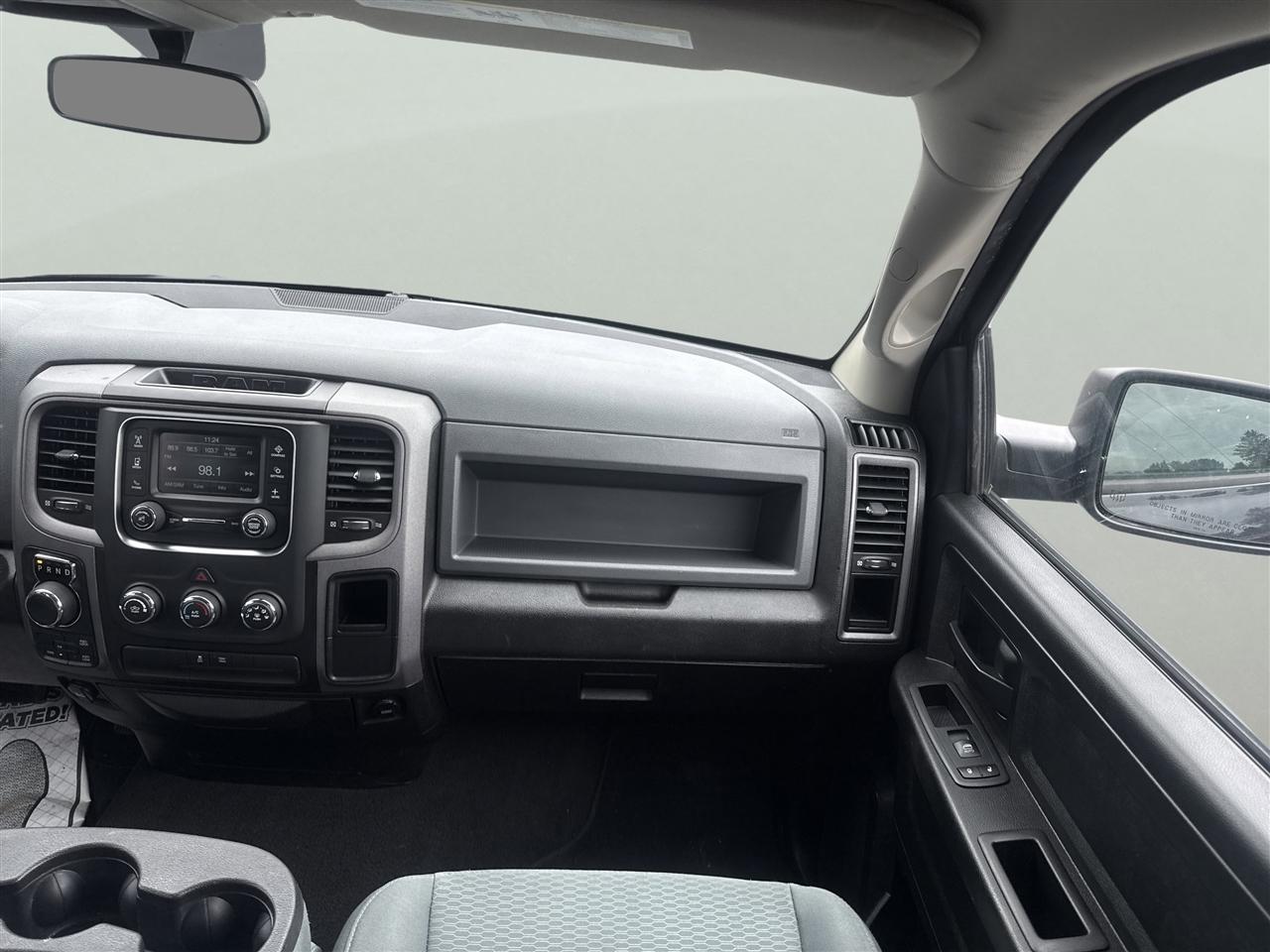 RAM 1500 Classic Express 4x4 Quad Cab 6'4" Box 2019