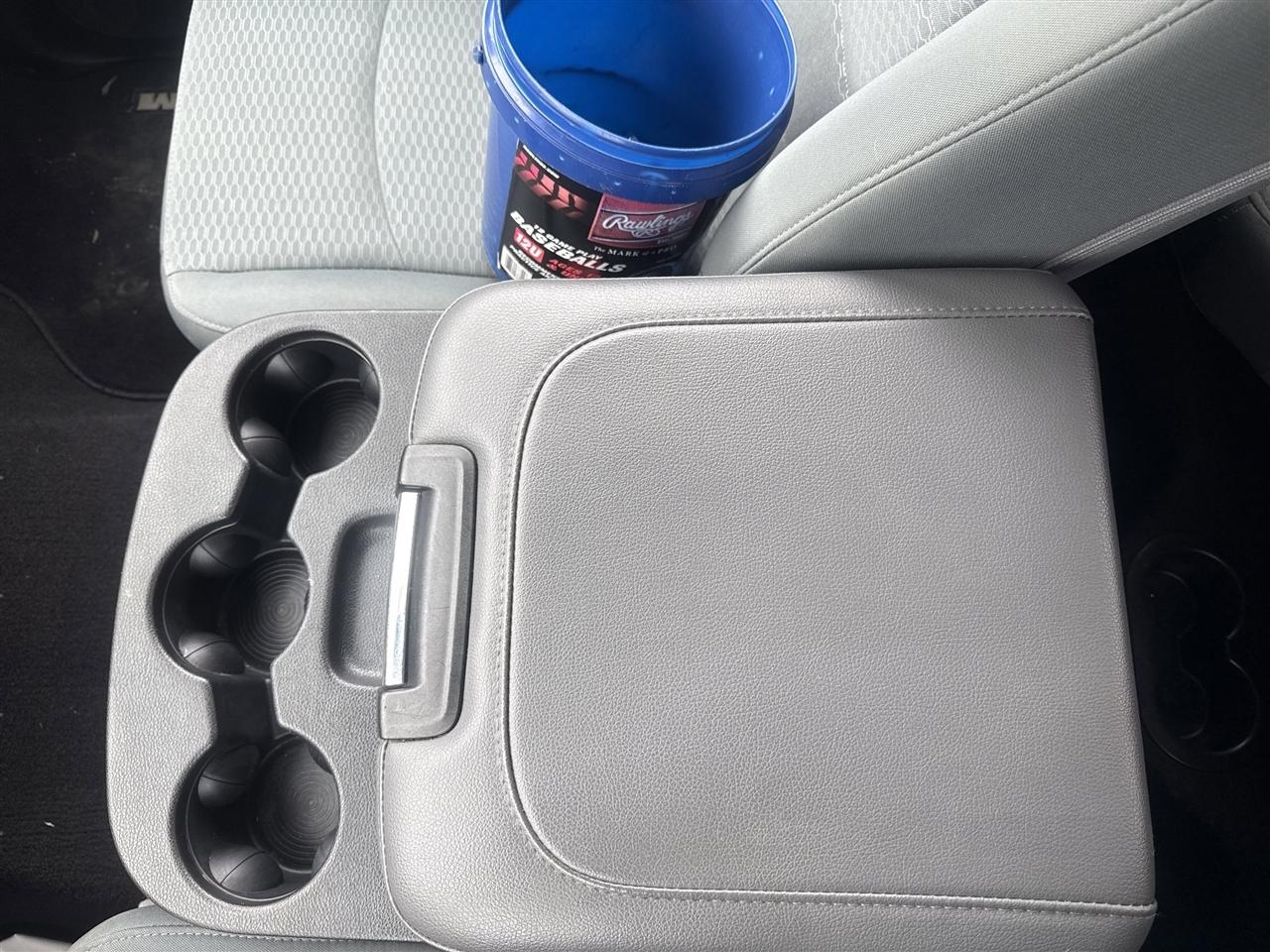 RAM 1500 Classic Express 4x4 Quad Cab 6'4" Box 2019