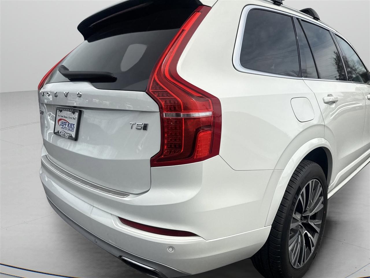 Volvo XC90 T5 AWD Momentum 7P 2021
