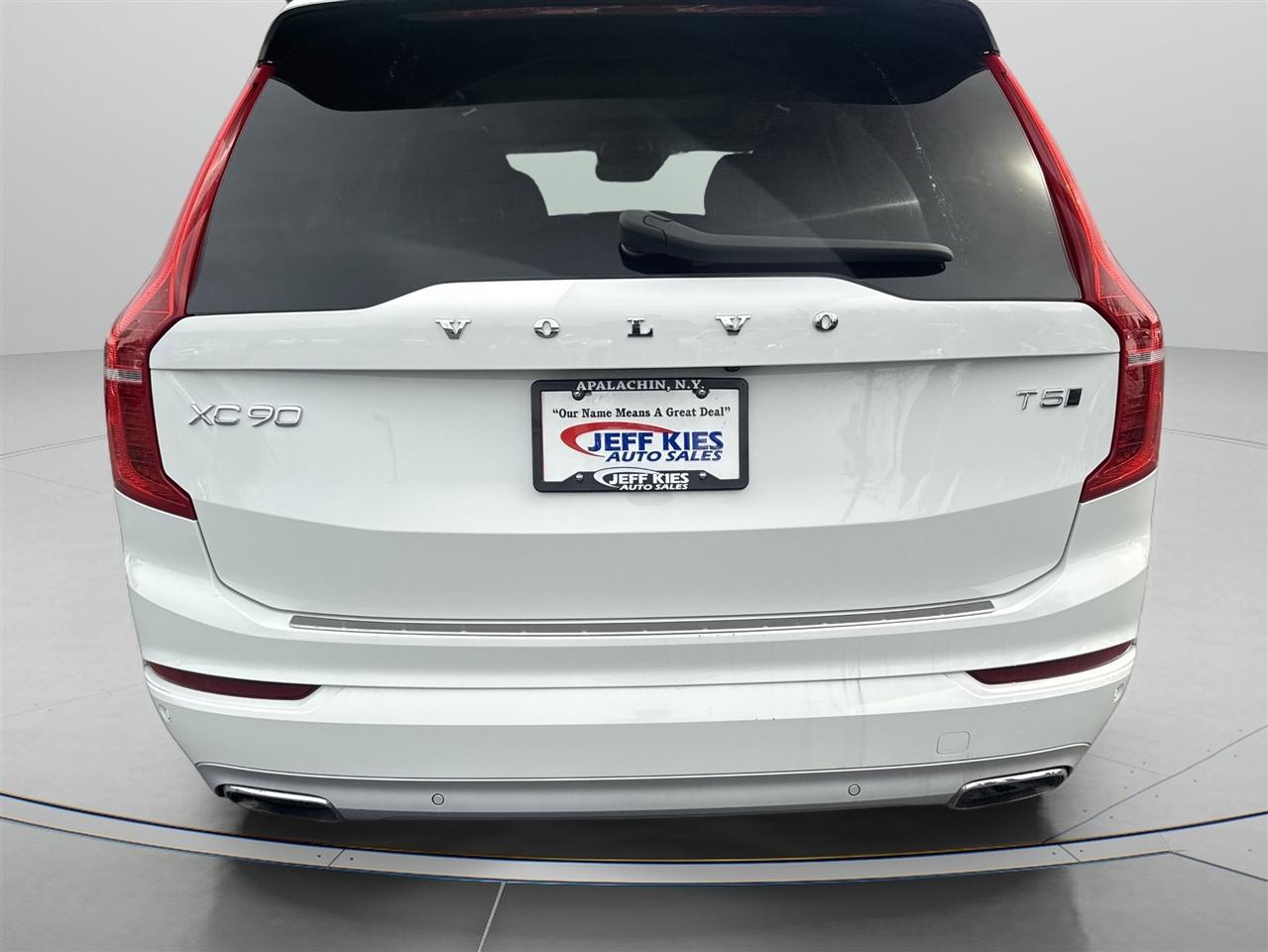 Volvo XC90 T5 AWD Momentum 7P 2021