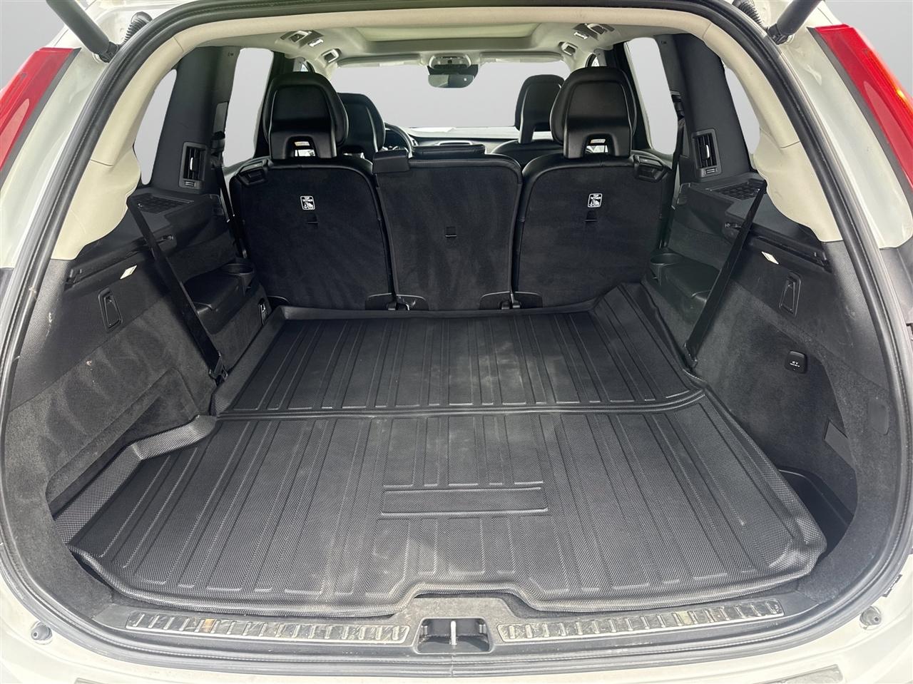 Volvo XC90 T5 AWD Momentum 7P 2021