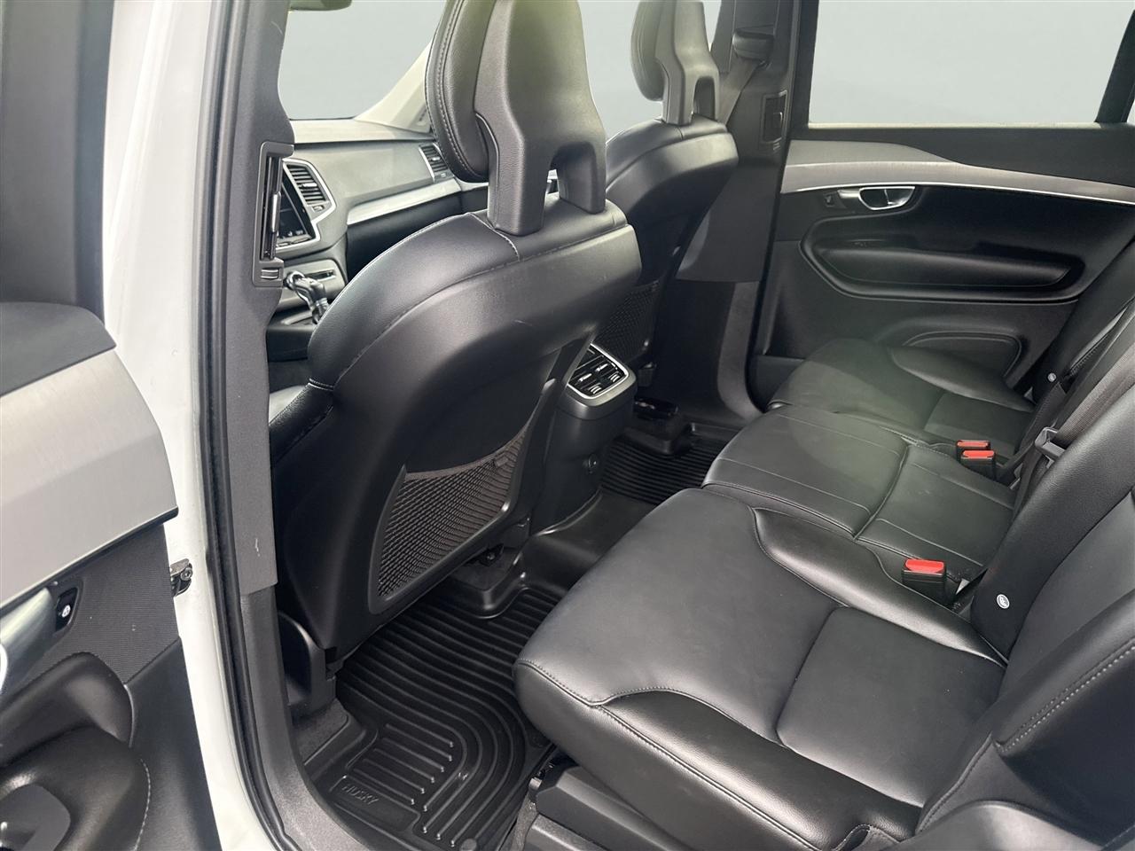 Volvo XC90 T5 AWD Momentum 7P 2021