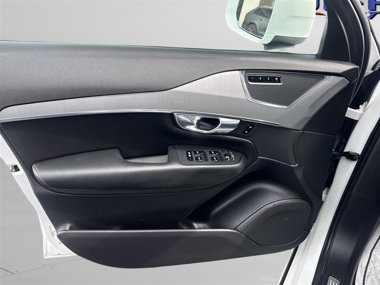 Volvo XC90 T5 AWD Momentum 7P 2021