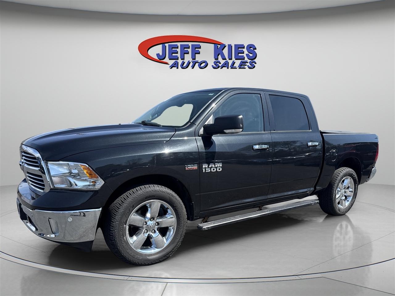 RAM 1500 Big Horn 4x4 Crew Cab 5'7" Box 2018