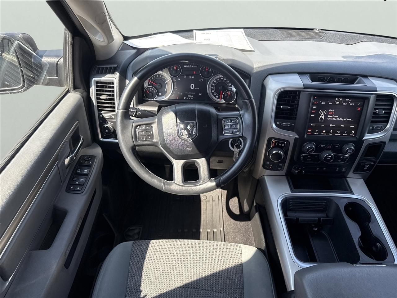 RAM 1500 Big Horn 4x4 Crew Cab 5'7" Box 2018