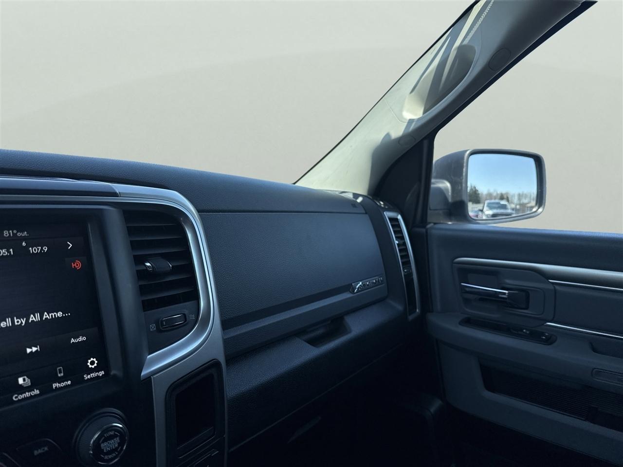 RAM 1500 Big Horn 4x4 Crew Cab 5'7" Box 2018