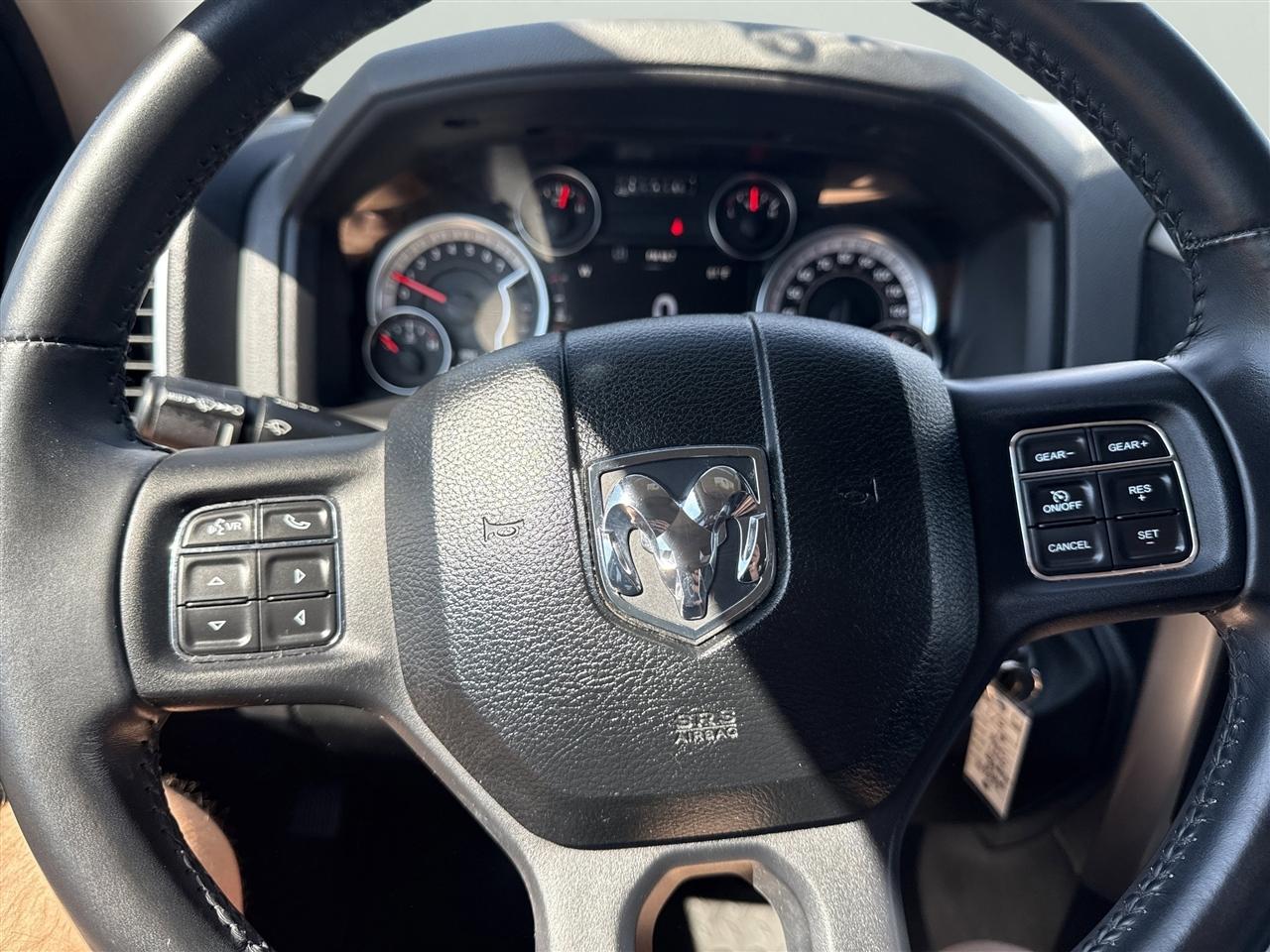 RAM 1500 Big Horn 4x4 Crew Cab 5'7" Box 2018