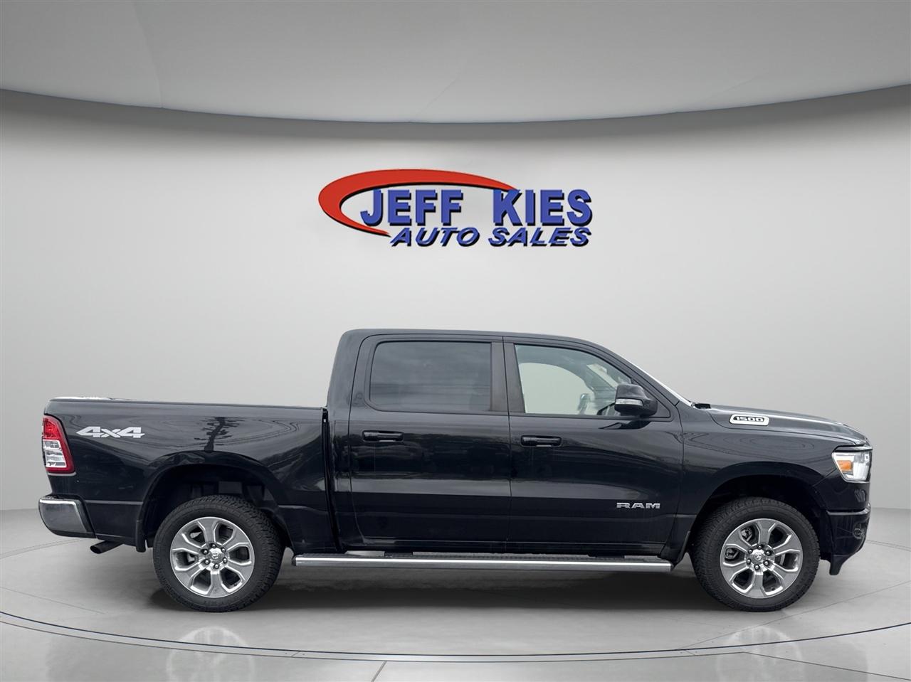 RAM 1500 Big Horn/Lone Star 4x4 Crew Cab 5'7" Box 2019