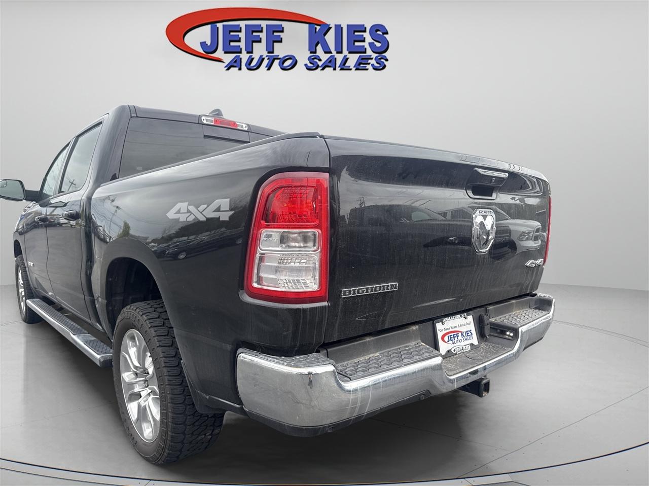 RAM 1500 Big Horn/Lone Star 4x4 Crew Cab 5'7" Box 2019