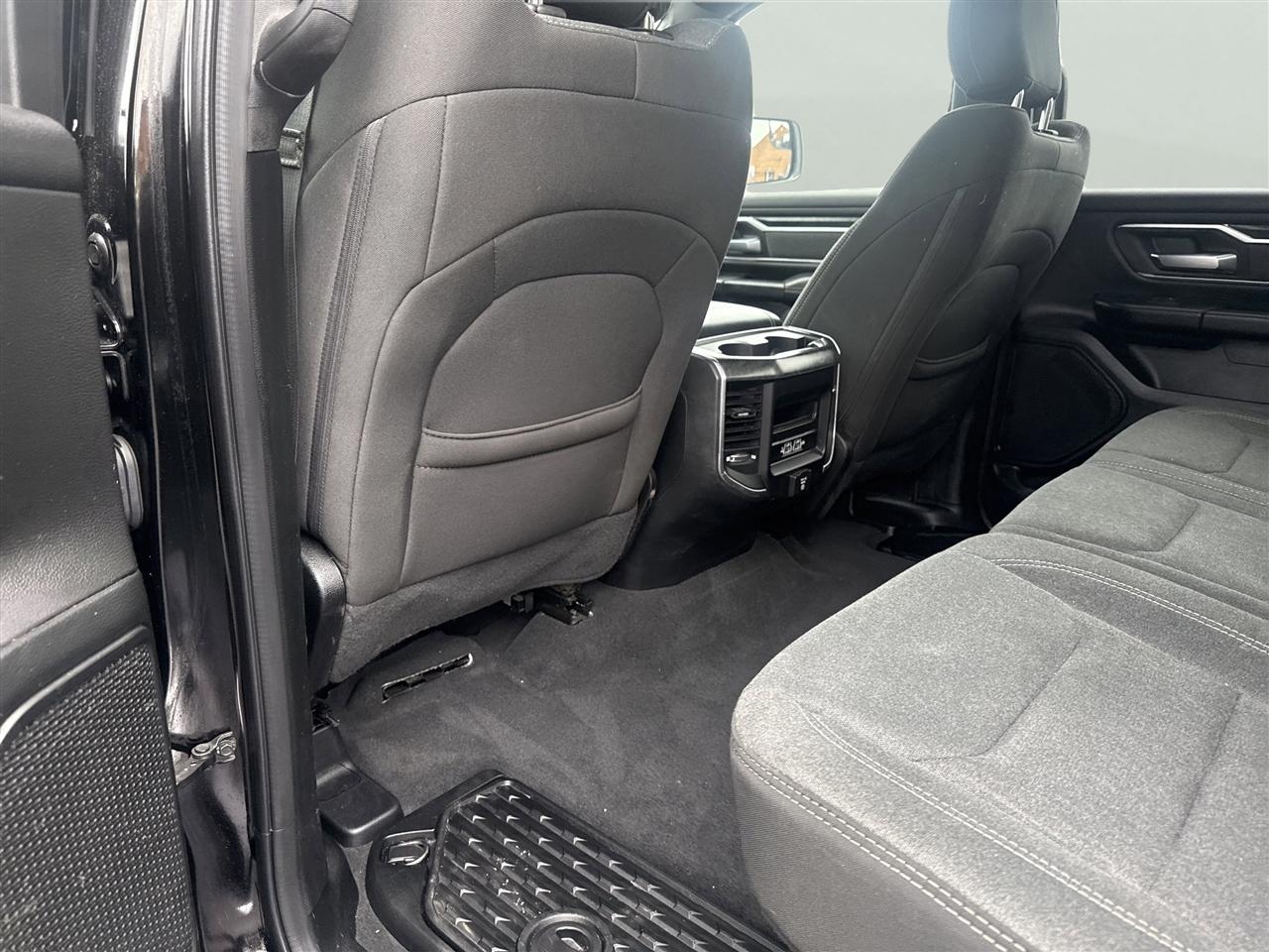 RAM 1500 Big Horn/Lone Star 4x4 Crew Cab 5'7" Box 2019