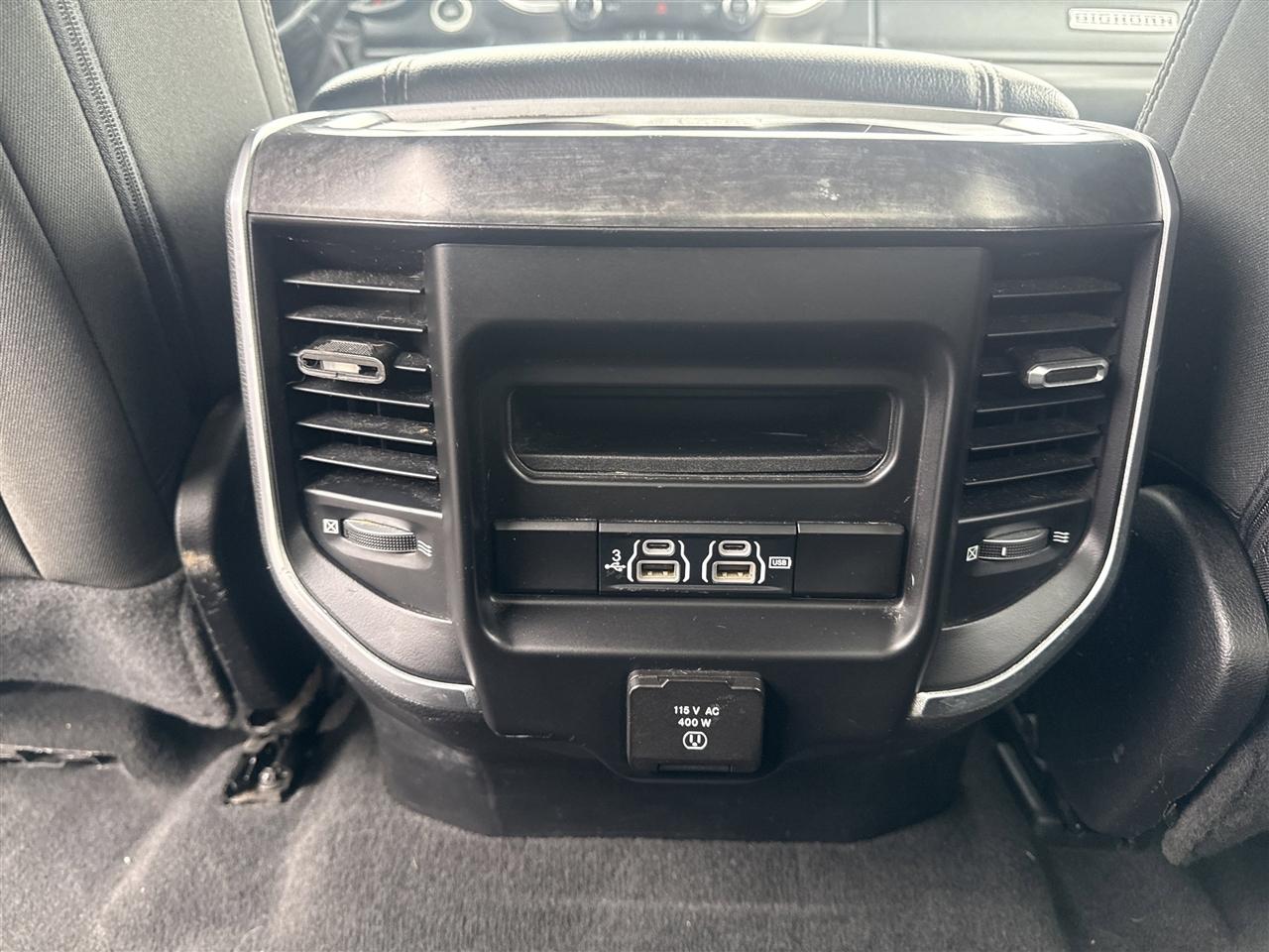RAM 1500 Big Horn/Lone Star 4x4 Crew Cab 5'7" Box 2019