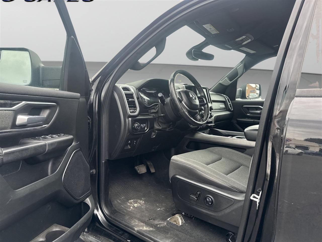 RAM 1500 Big Horn/Lone Star 4x4 Crew Cab 5'7" Box 2019
