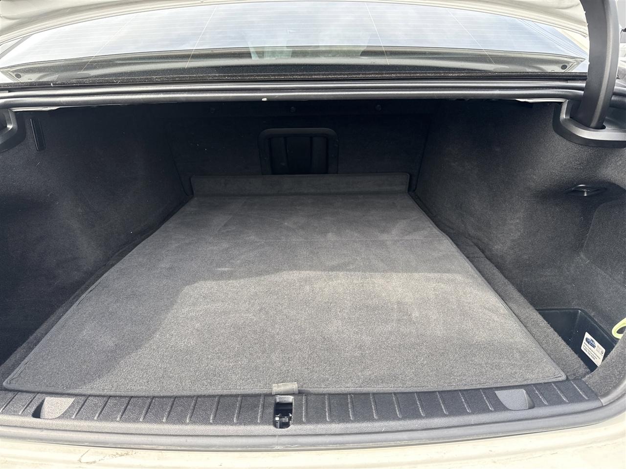 BMW 7 Series 4dr Sdn 750i xDrive AWD 2016