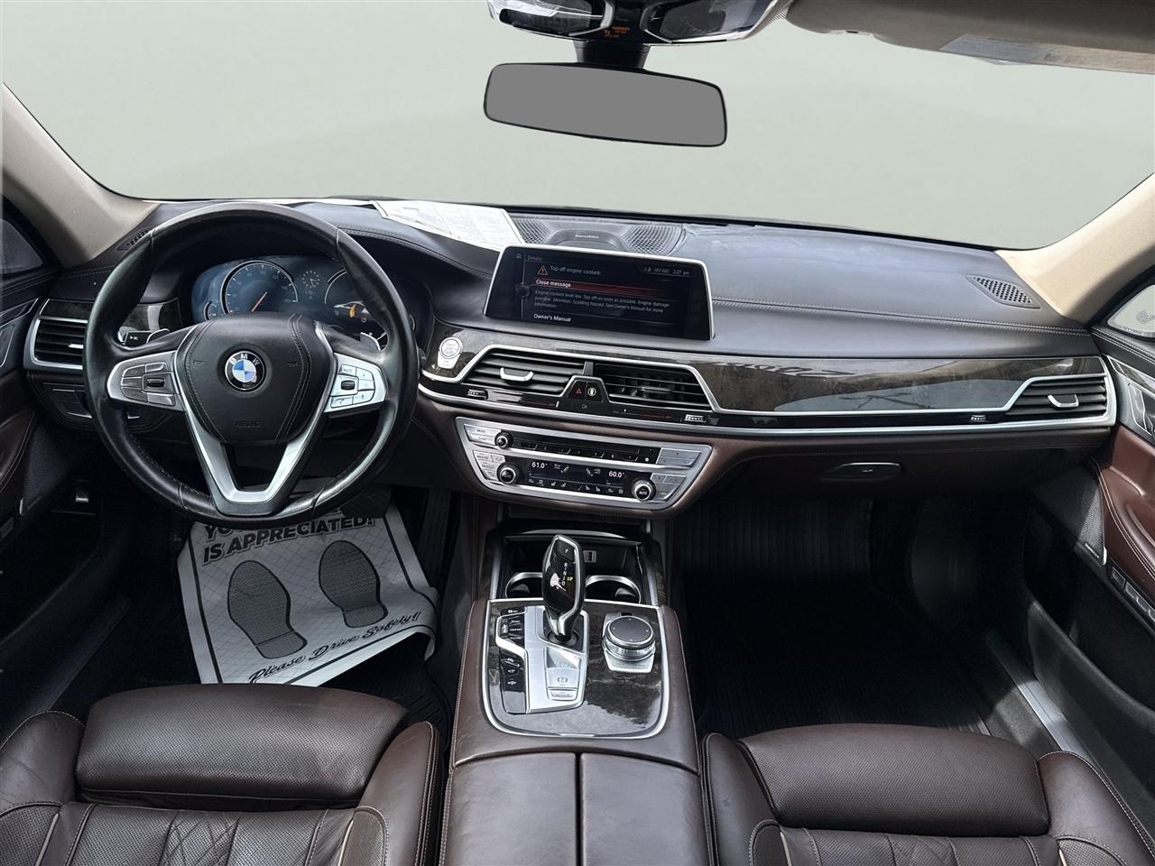 BMW 7 Series 4dr Sdn 750i xDrive AWD 2016