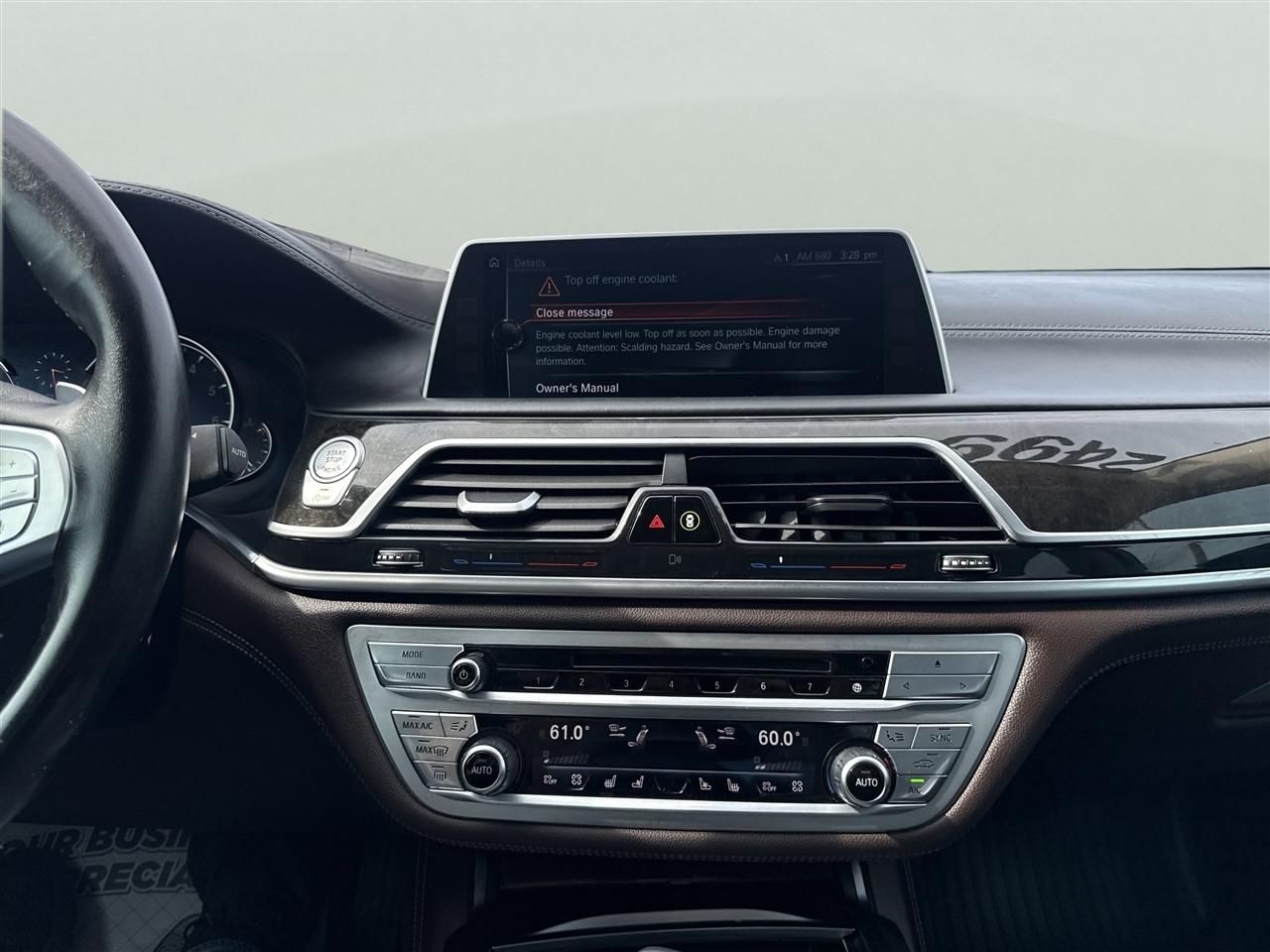 BMW 7 Series 4dr Sdn 750i xDrive AWD 2016