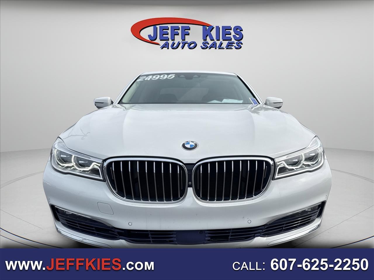 2016 BMW 7 Series 4dr Sdn 750i xDrive AWD