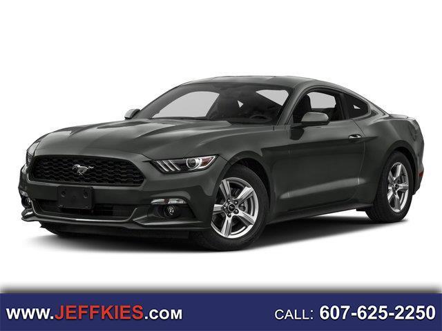Ford Mustang EcoBoost Fastback 2017