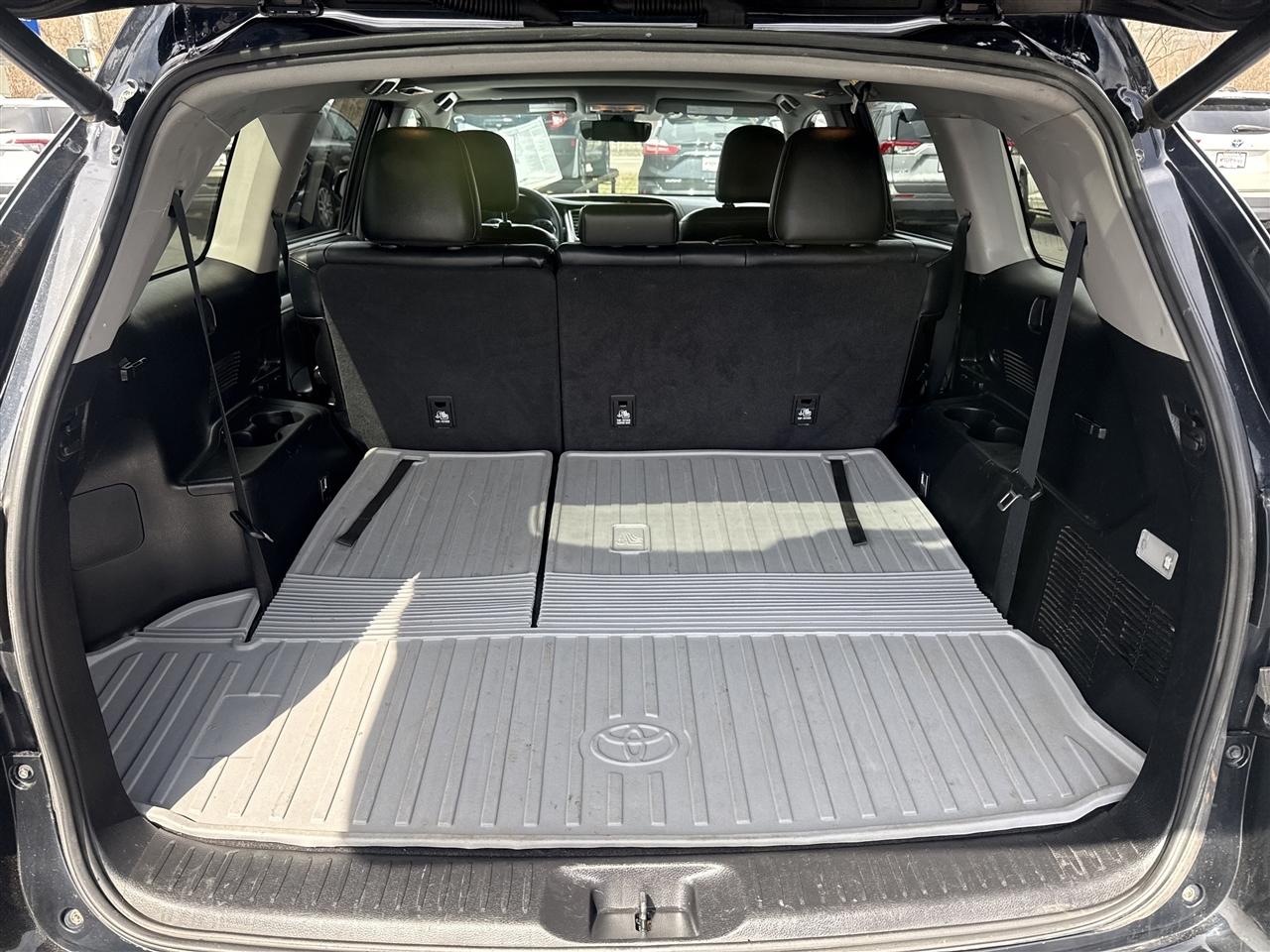 Toyota Highlander XLE V6 AWD (Natl) 2019