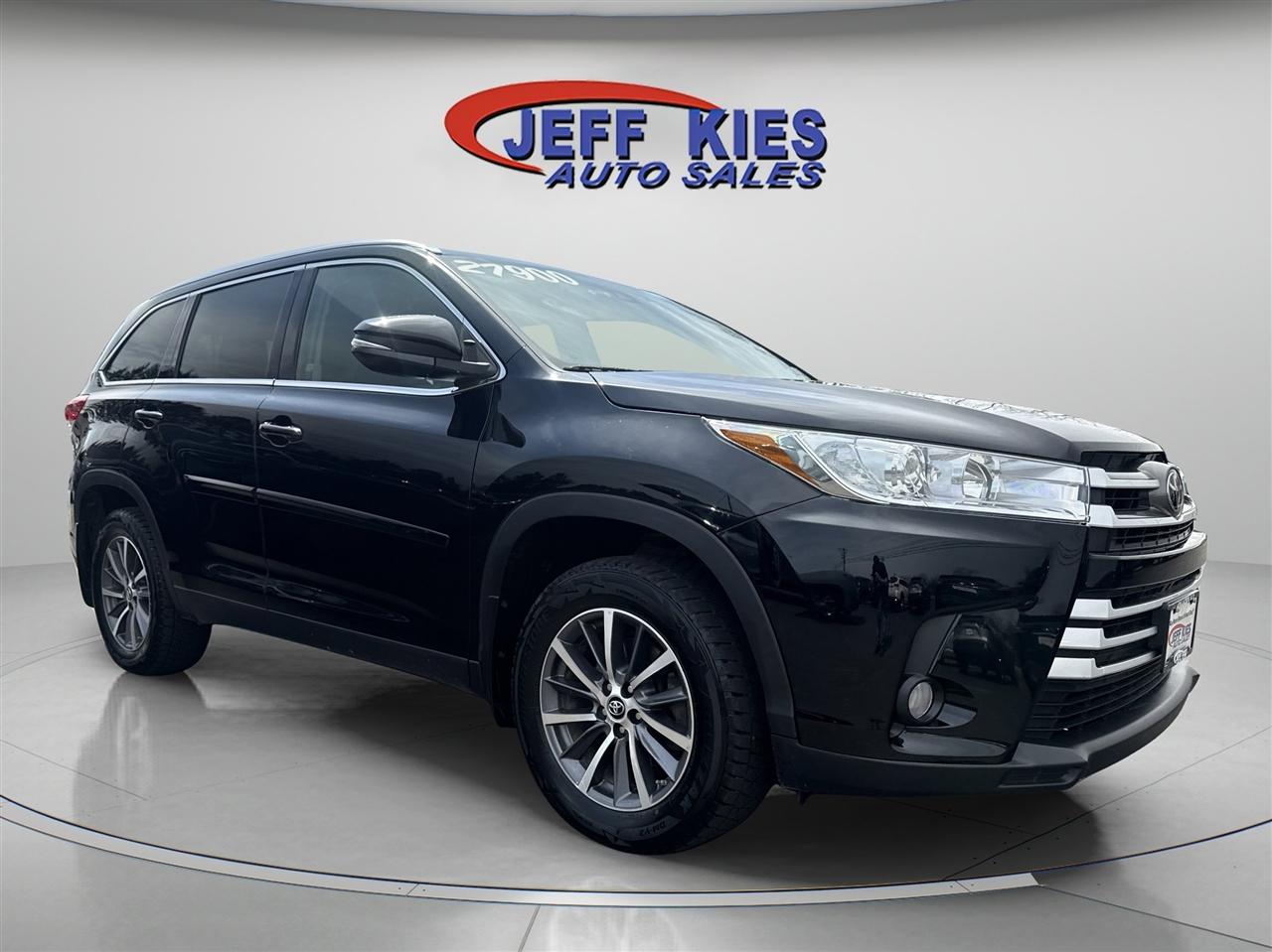 Toyota Highlander XLE V6 AWD (Natl) 2019