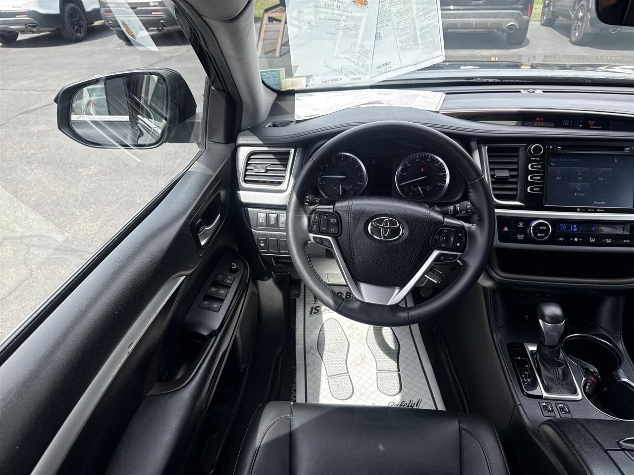 Toyota Highlander XLE V6 AWD (Natl) 2019