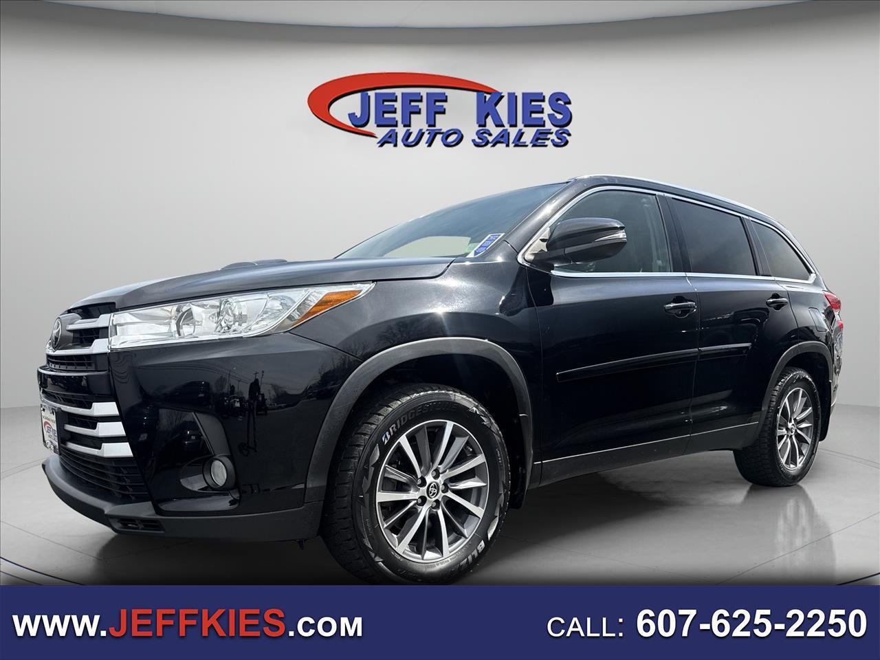 2019 Toyota Highlander SE V6 AWD (Natl)