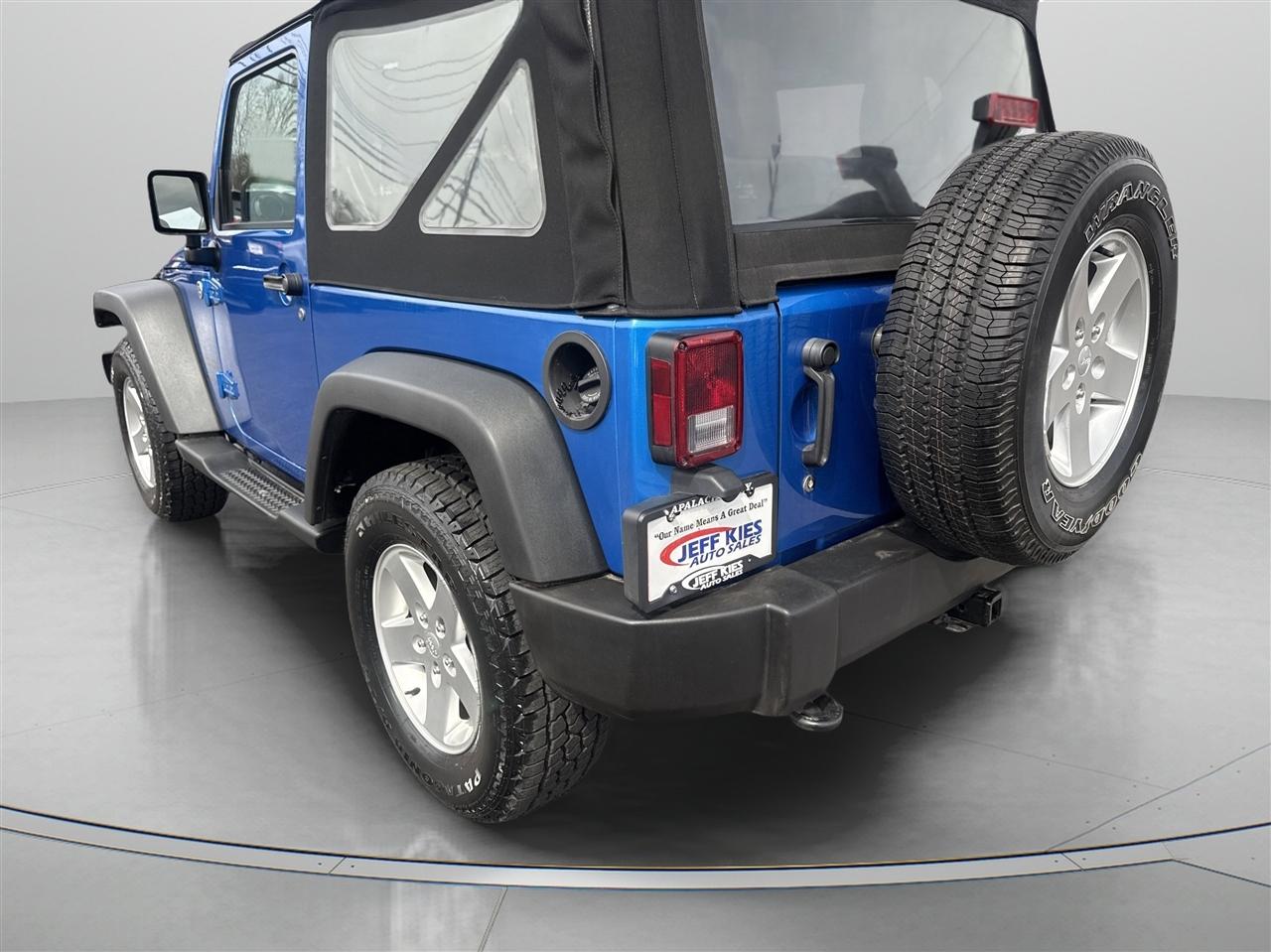 Jeep Wrangler 4WD 2dr Sport 2015