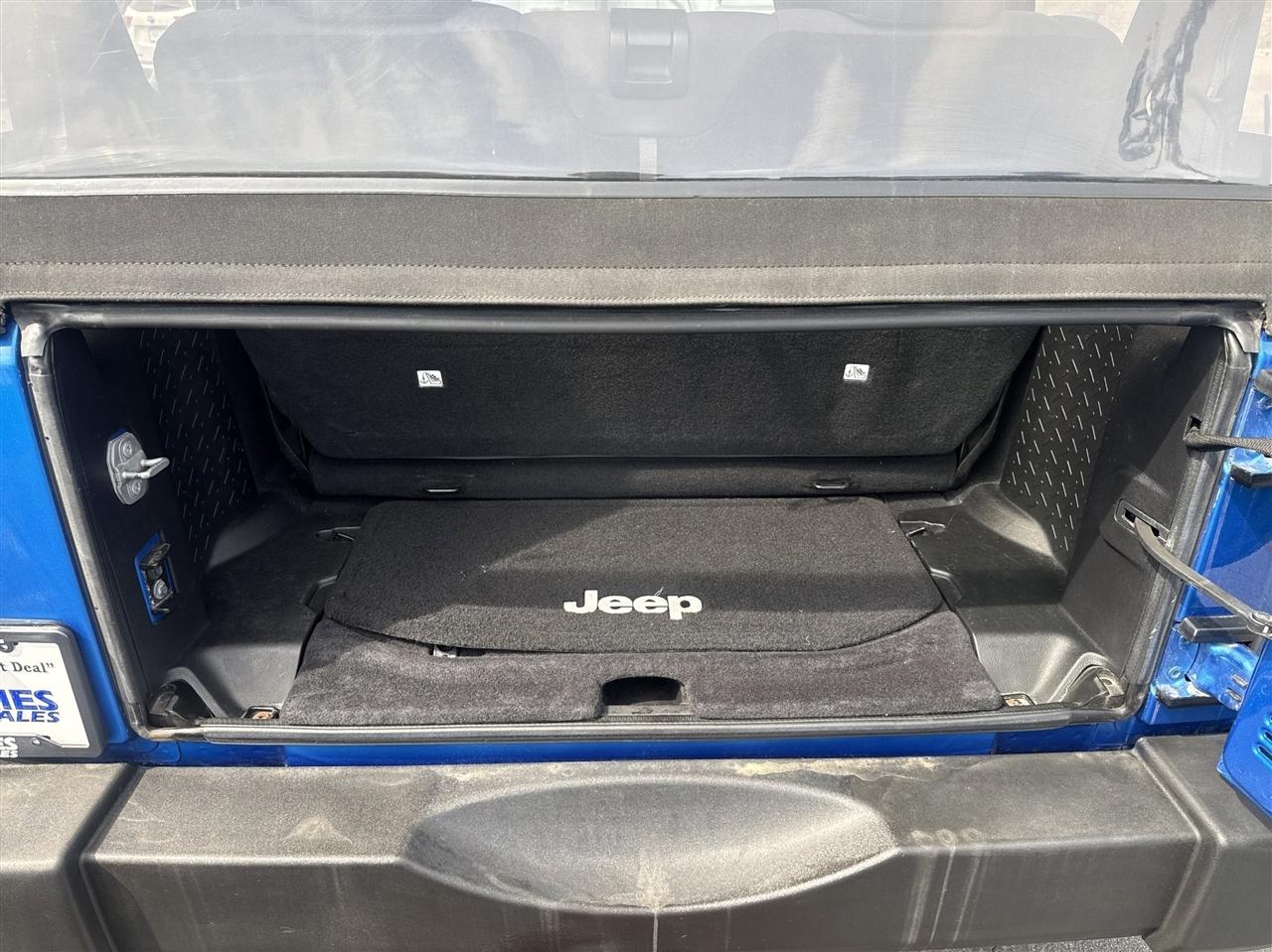 Jeep Wrangler 4WD 2dr Sport 2015