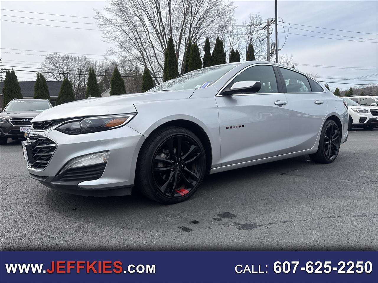 2020 Chevrolet Malibu 4dr Sdn LT