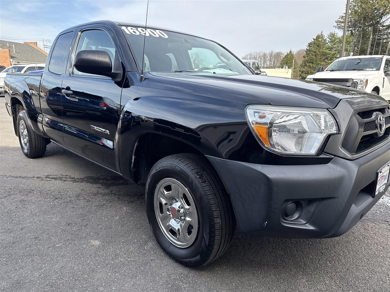 Toyota Tacoma 2WD Access Cab I4 MT (Natl) 2014