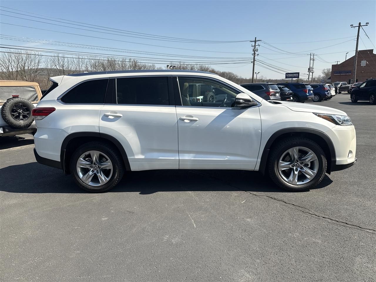 Toyota Highlander Limited V6 AWD (Natl) 2018