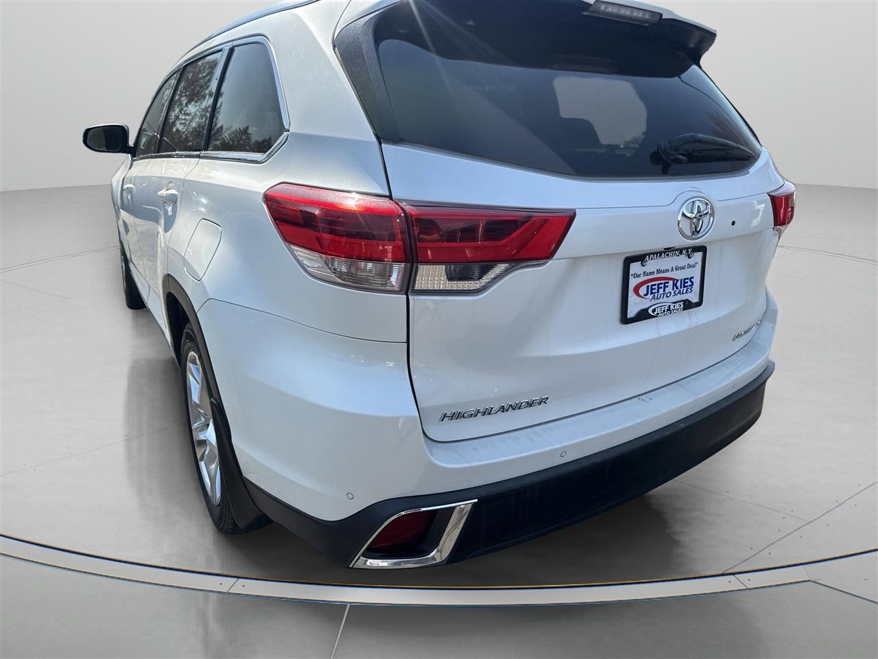 Toyota Highlander Limited V6 AWD (Natl) 2018