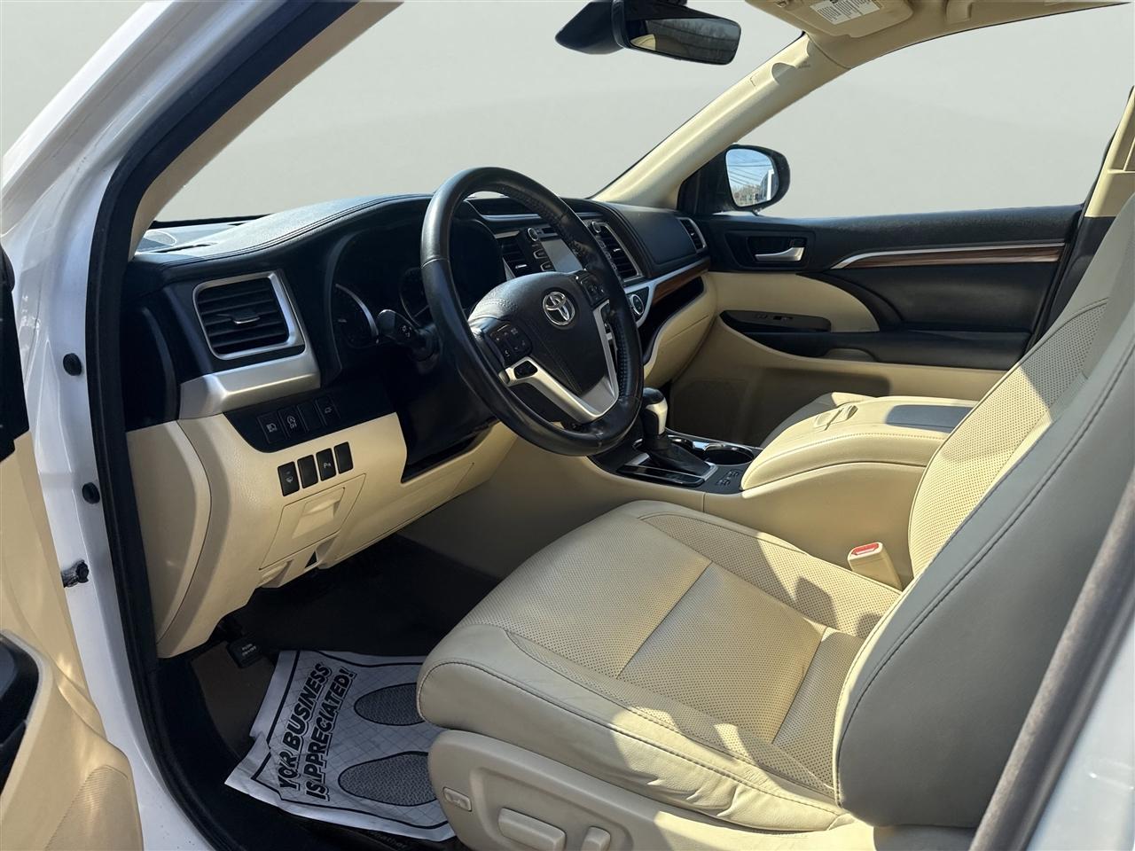 Toyota Highlander Limited V6 AWD (Natl) 2018