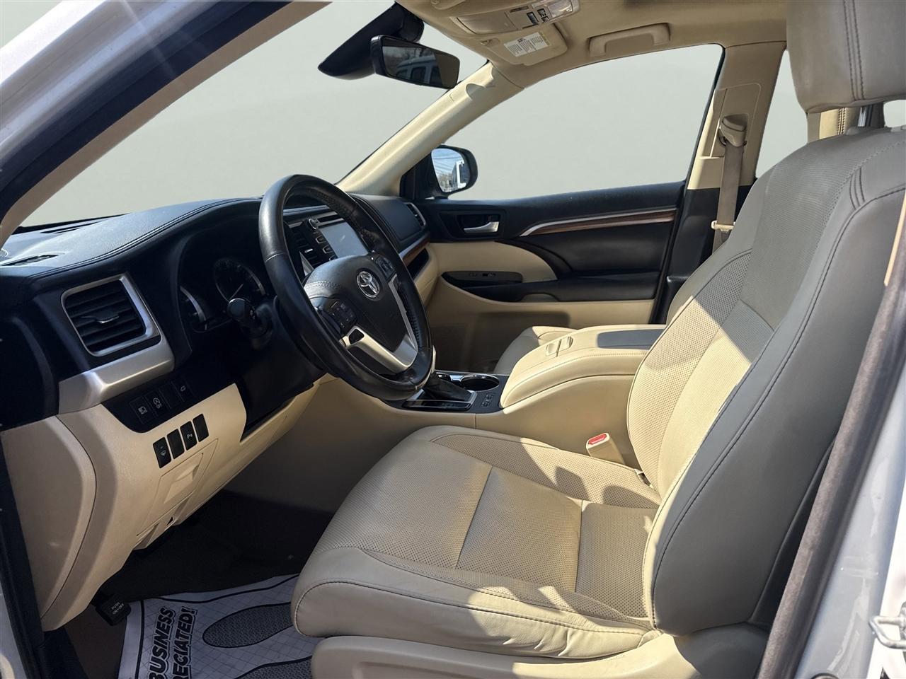 Toyota Highlander Limited V6 AWD (Natl) 2018