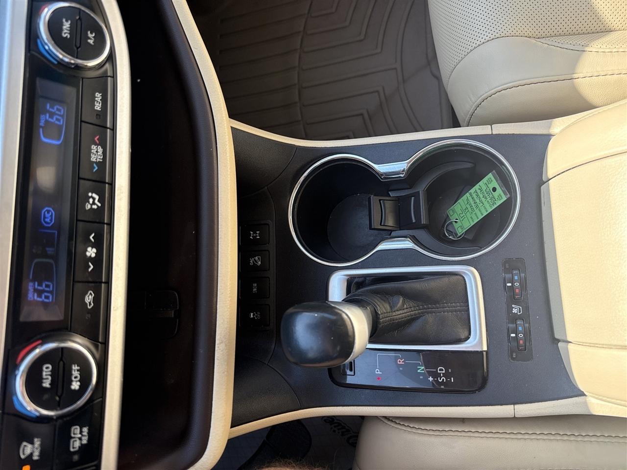 Toyota Highlander Limited V6 AWD (Natl) 2018